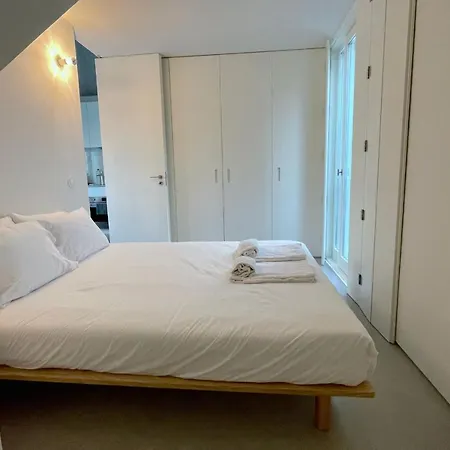 Mixo Lofts By Lovelystay Apartment *